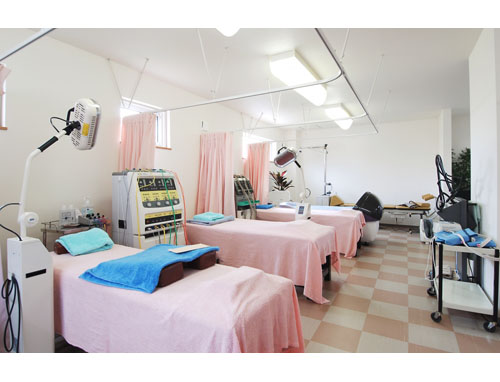 拓北ひまわり通り整骨院『土日も受付中!』